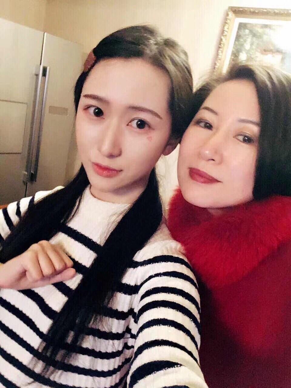 北京女子图鉴之失恋直播