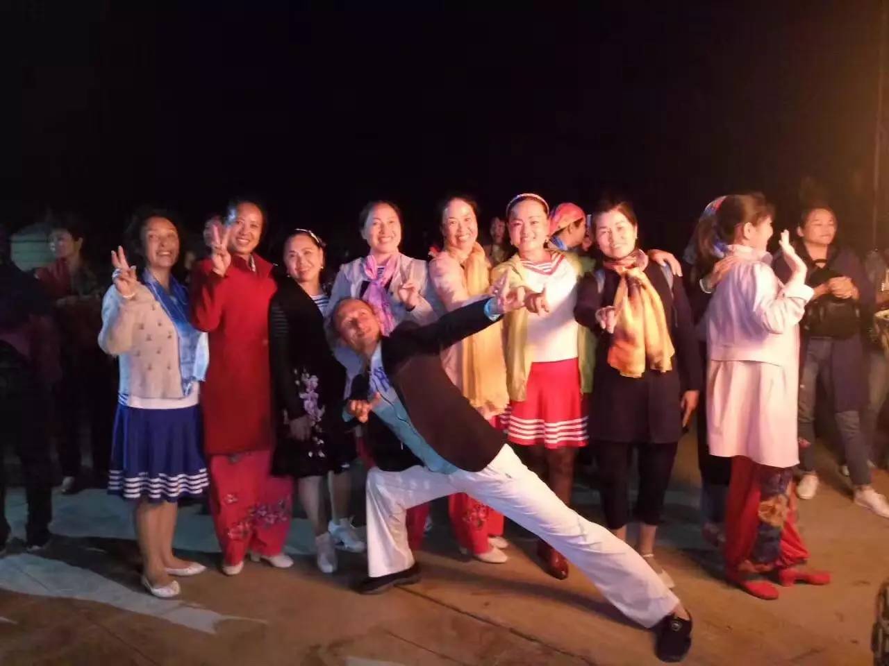 包青天之诡墓空棺